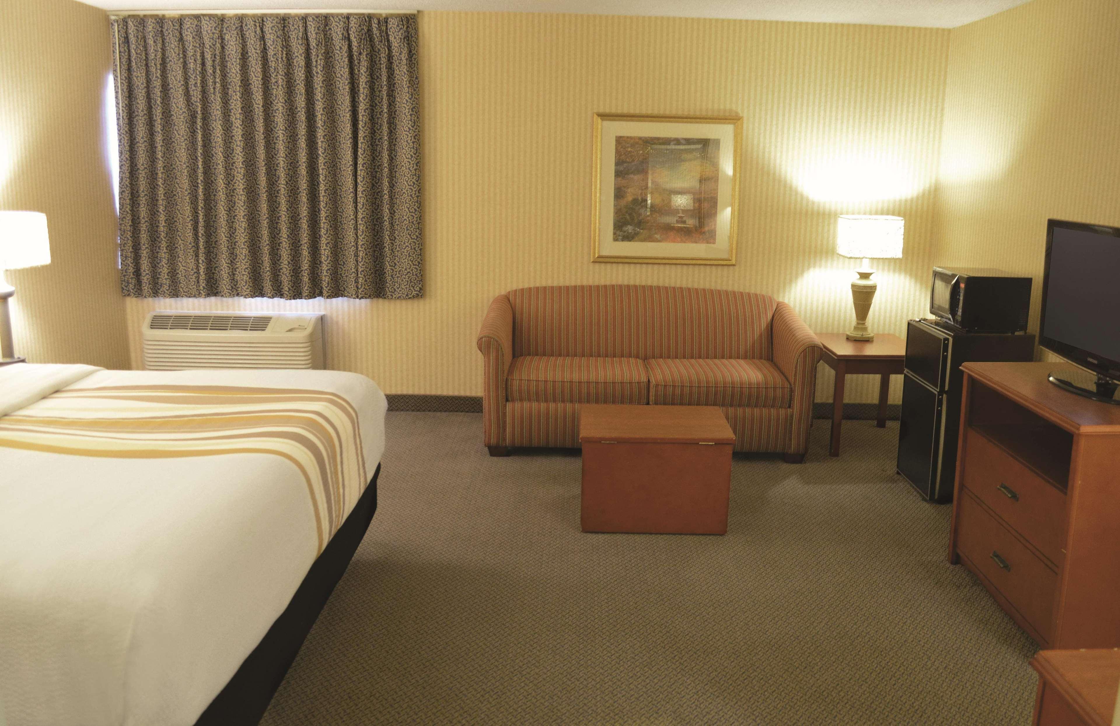 La Quinta By Wyndham Stevens Point Hotel Ngoại thất bức ảnh