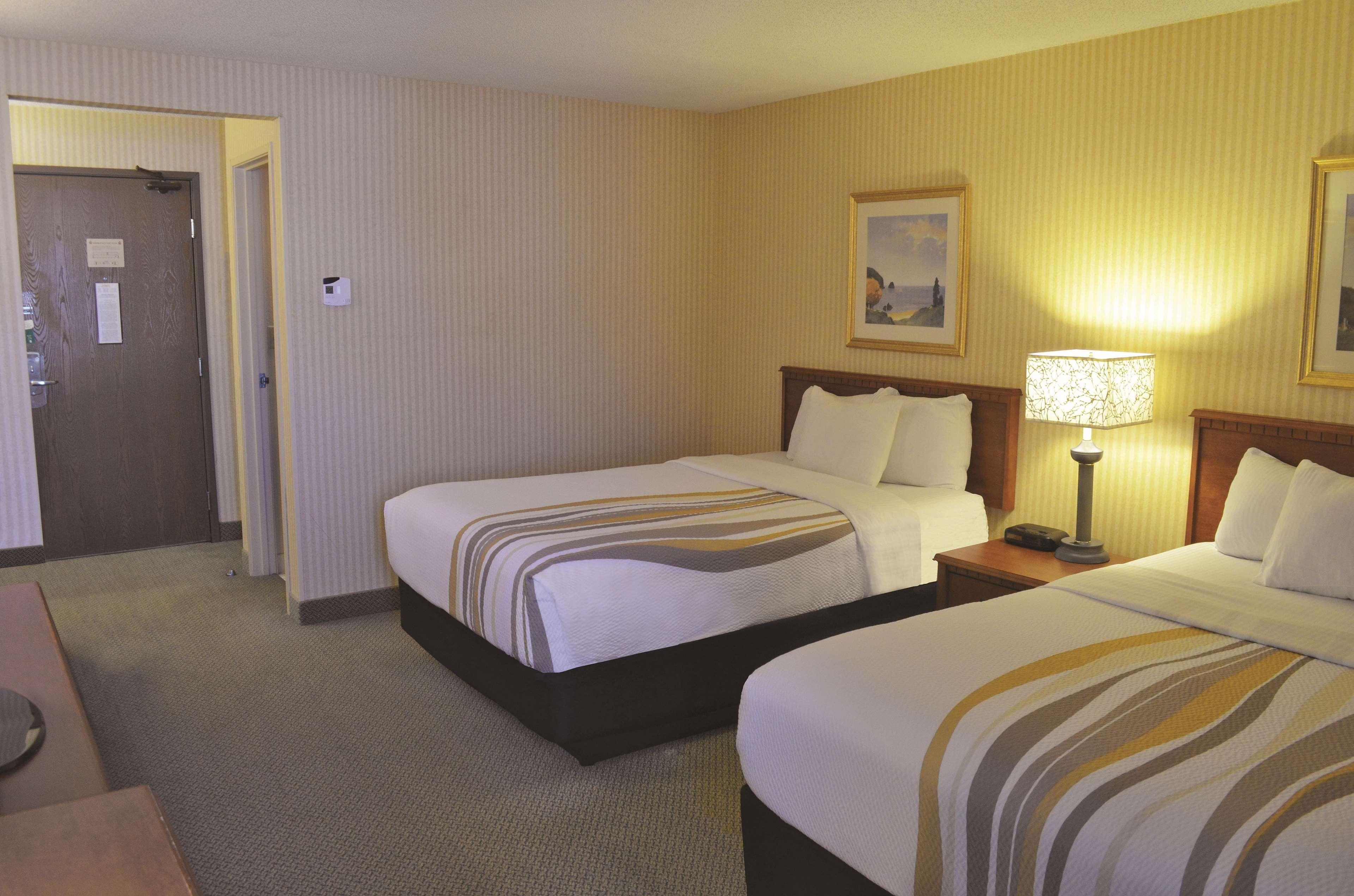 La Quinta By Wyndham Stevens Point Hotel Ngoại thất bức ảnh