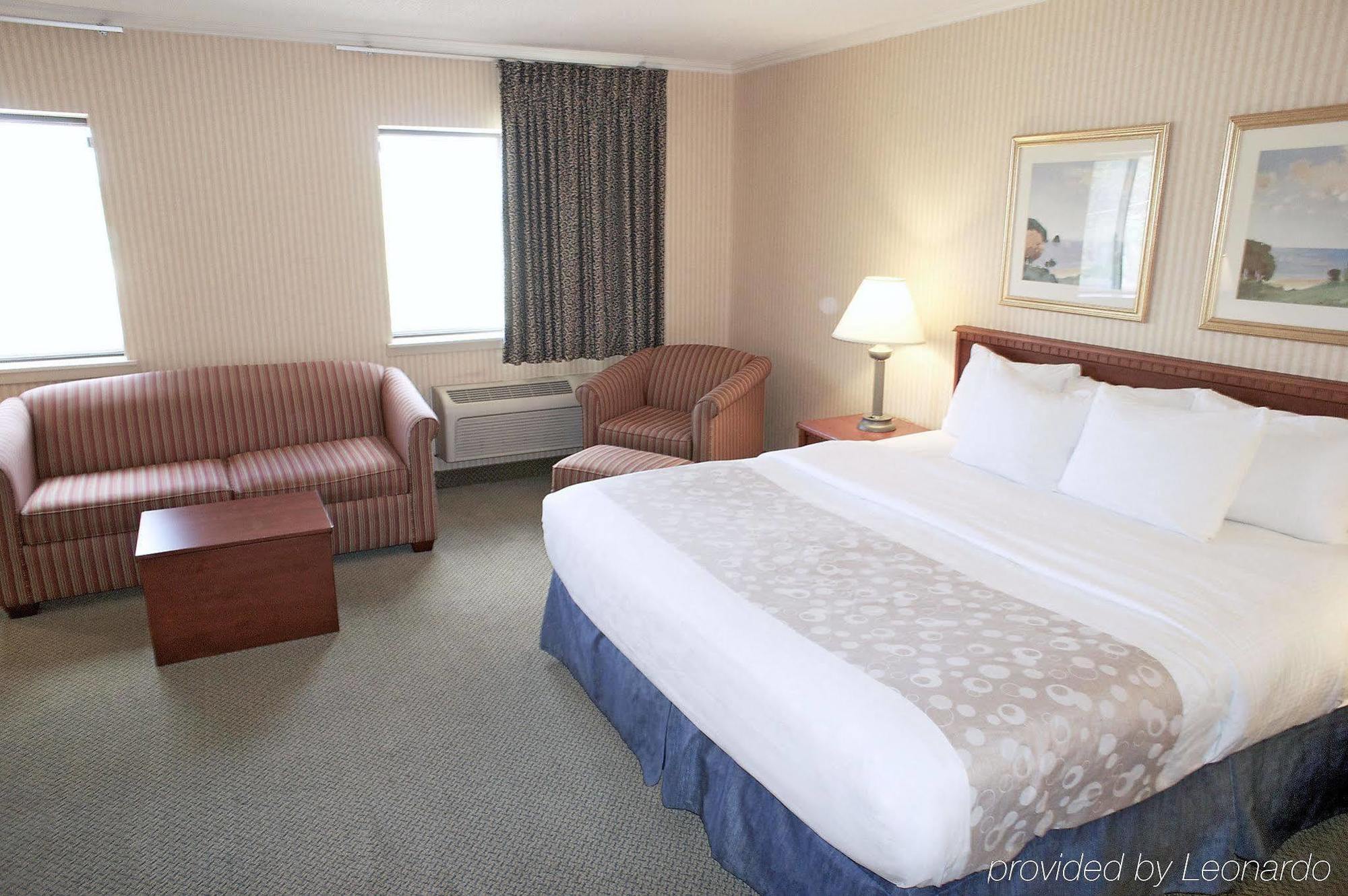 La Quinta By Wyndham Stevens Point Hotel Ngoại thất bức ảnh