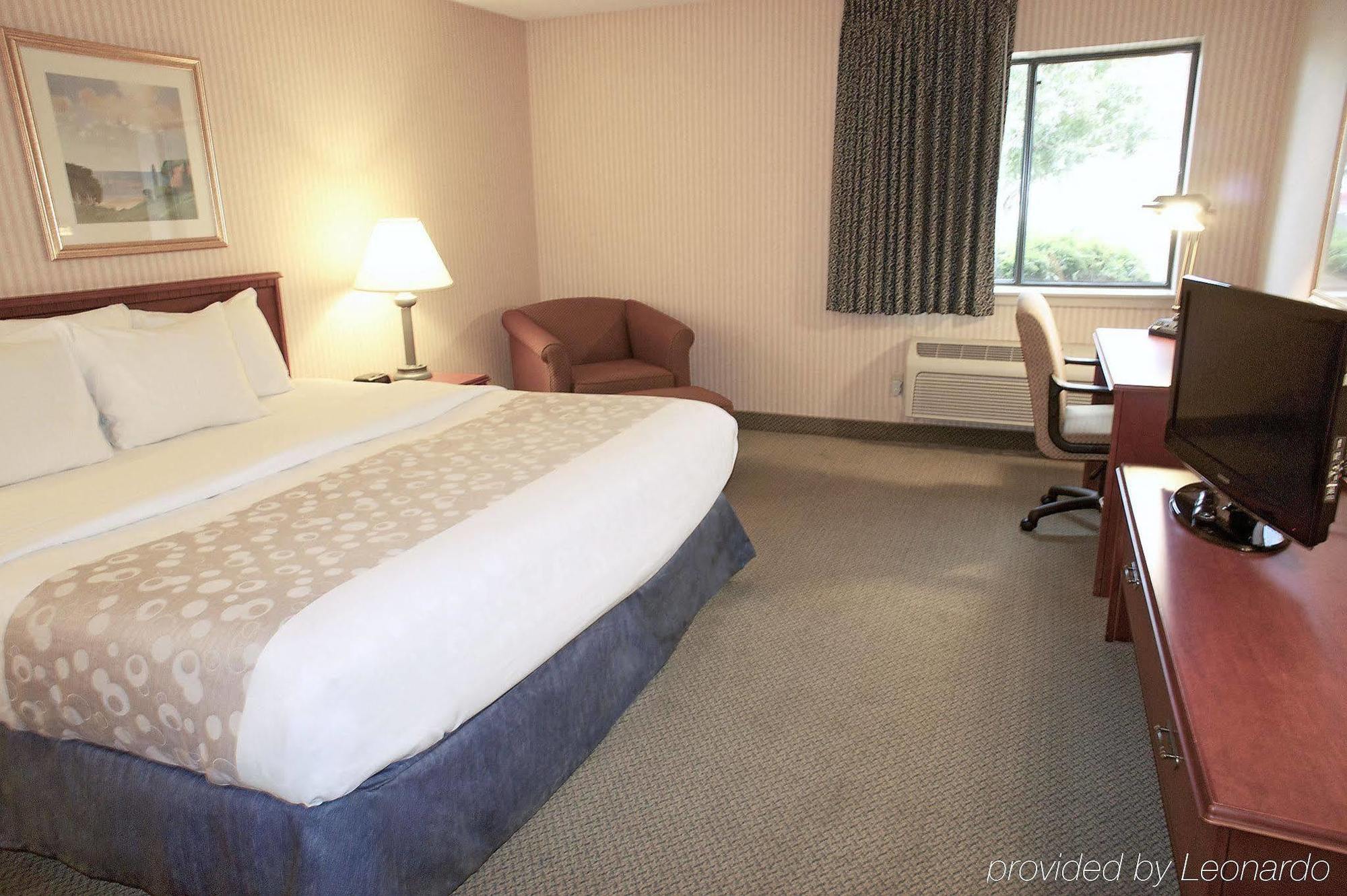 La Quinta By Wyndham Stevens Point Hotel Ngoại thất bức ảnh